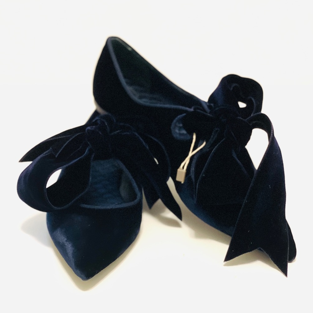 Tory Buch Flats